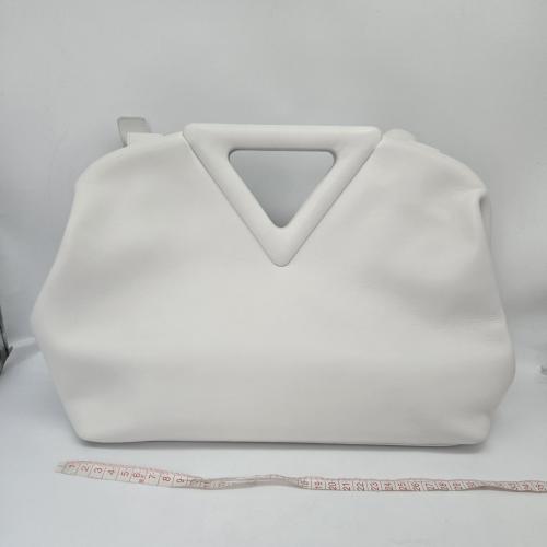 Bottega Veneta White Leather The Point Bag photo 8