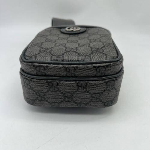 Gucci GG Supreme Canvas Crossbody Bag photo 5