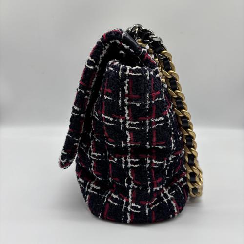 Chanel Chanel 19 Tweed Bag photo 6