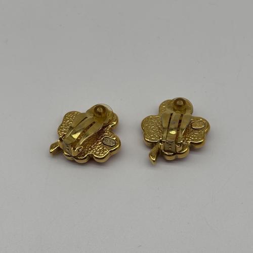 Chanel Pink Clover Motif Clip-On Earrings photo 6