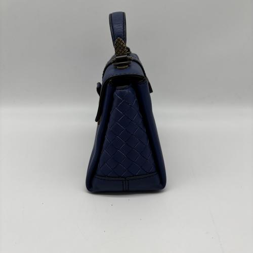 Bottega Veneta Blue Leather Mini Piazza Handbag photo 7