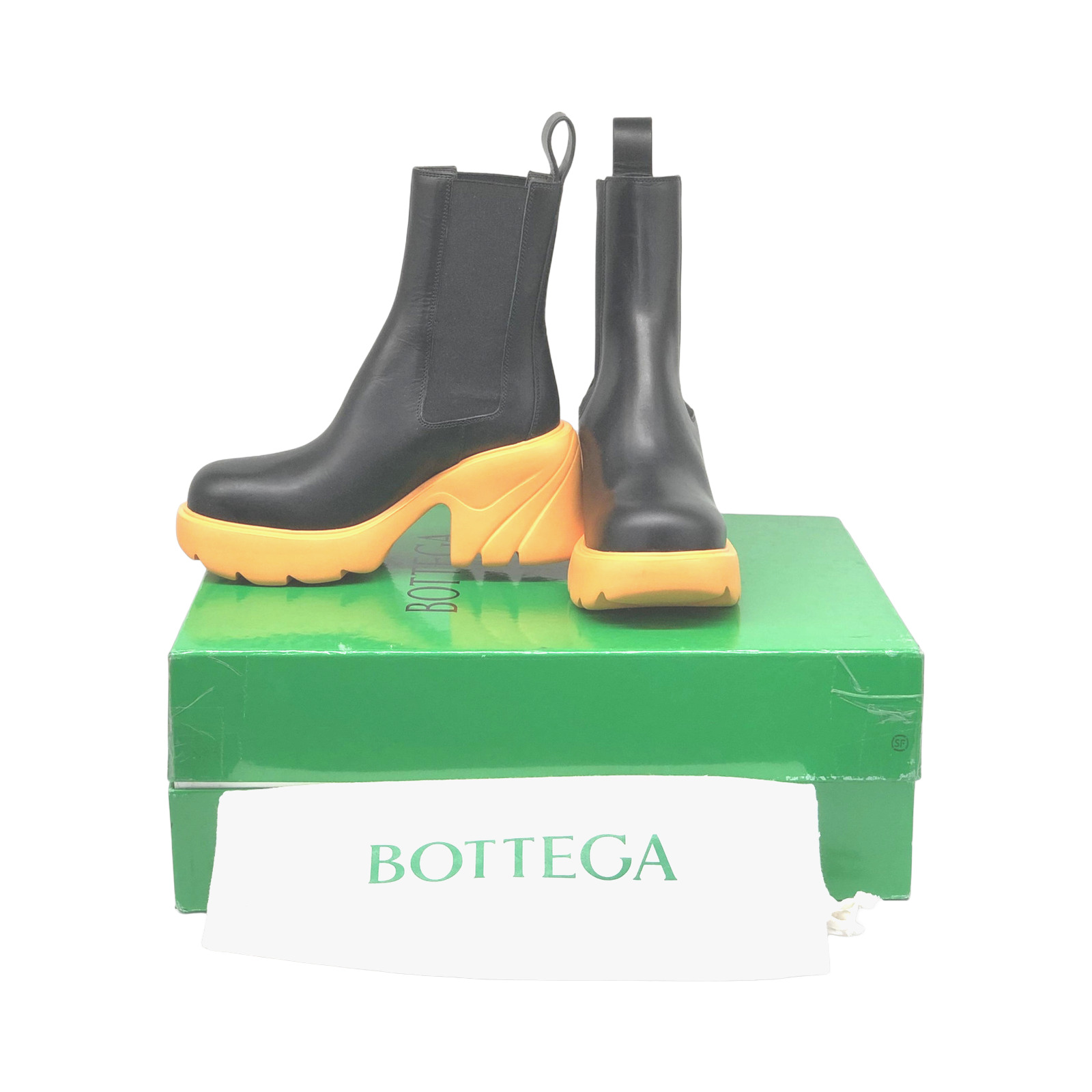 Bottega Veneta Black Chelsea Boots With Orange Sole photo 3
