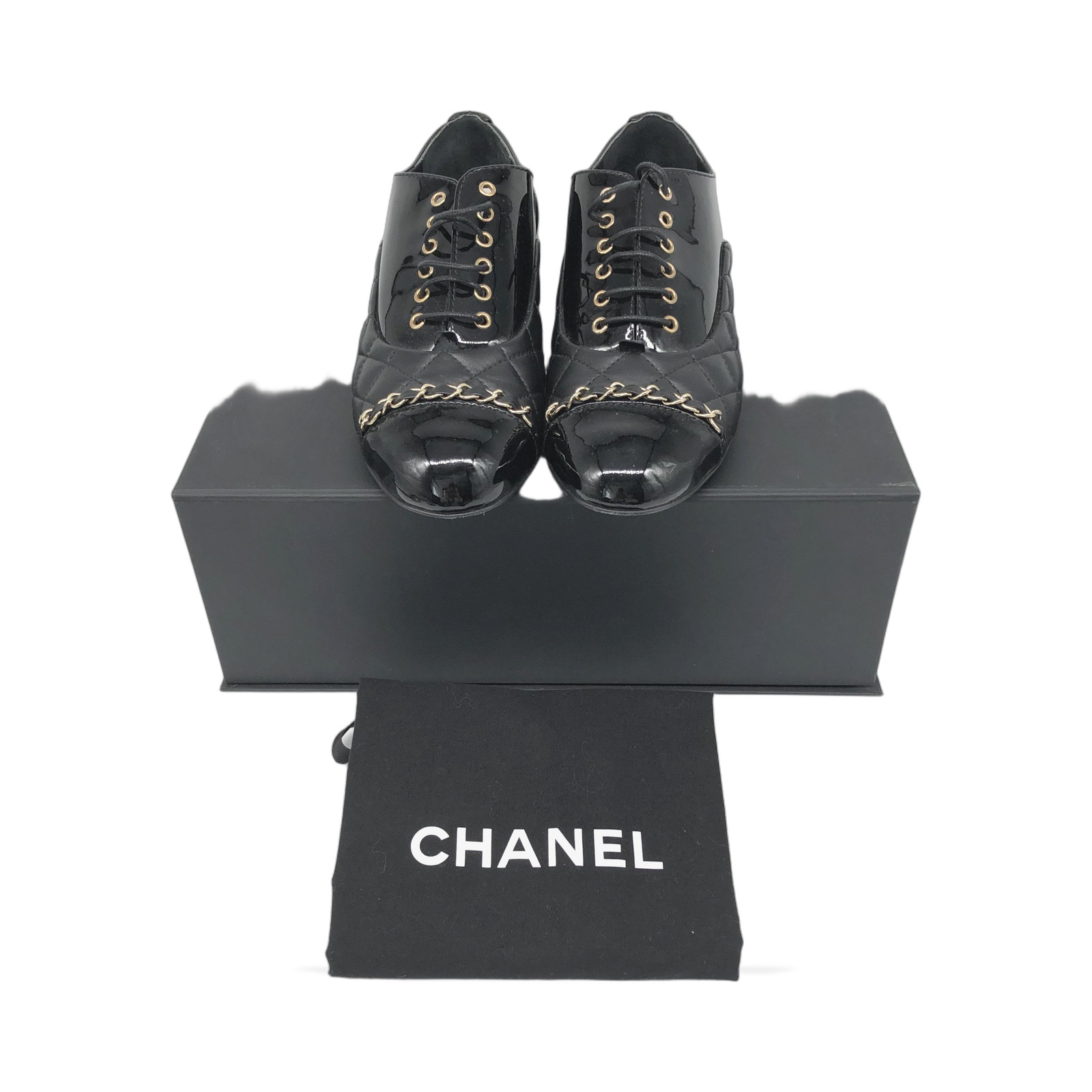 Chanel Black Quilted Leather Lace-Up Shoes photo 4