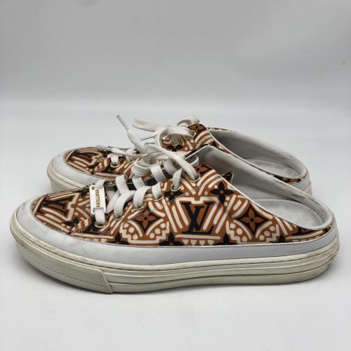 Louis Vuitton Crafty Stellar Printed Sneakers In Brown photo 5