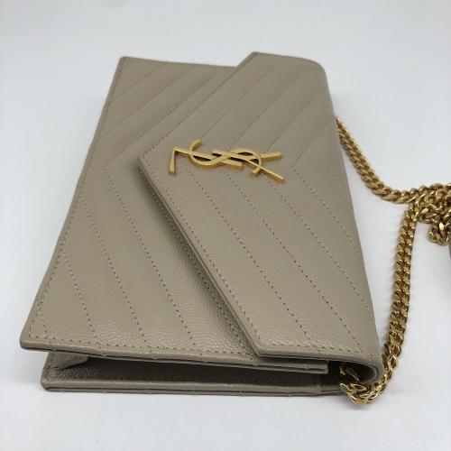 Yves Saint Laurent Beige Grain de Poudre Embossed Leather Matelassé Chevron Chain Wallet photo 6