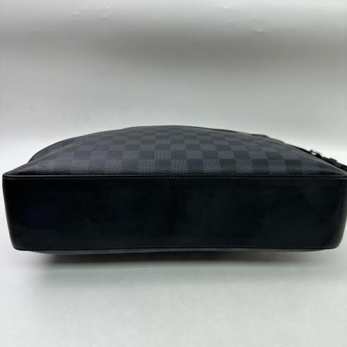 Louis Vuitton Damier Cobalt Greenwich Messenger Bag photo 3