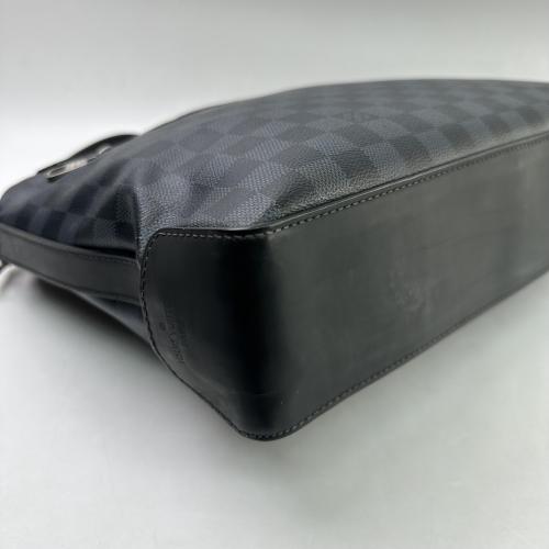 Louis Vuitton Damier Cobalt Greenwich Messenger Bag photo 7