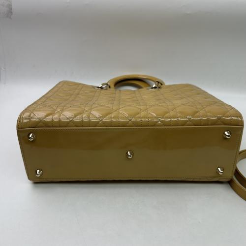 Christian Dior Cannage Patent Leather Handbag photo 3