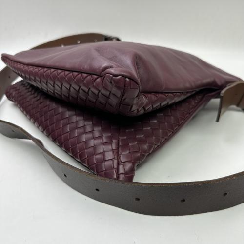 Bottega Veneta Burgundy Leather Shoulder Bag photo 5