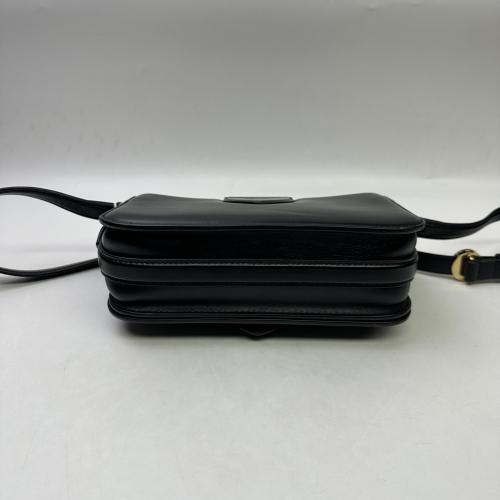 Louis Vuitton Pont 9 Black Leather Crossbody Bag photo 3