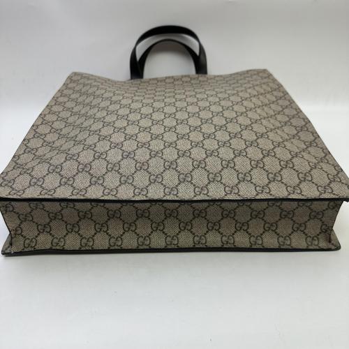 Gucci GG Supreme Tote Bag photo 3