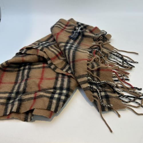 Burberry Check Lambswool Scarf photo 4