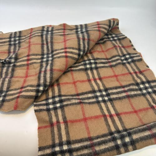 Burberry Check Lambswool Scarf photo 6