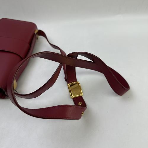 Christian Dior 30 Montaigne Leather Crossbody Bag photo 8
