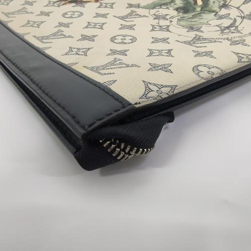 Louis Vuitton Limited Edition Savanna Monogram Print Chapman Brothers Pochette Voyage photo 7
