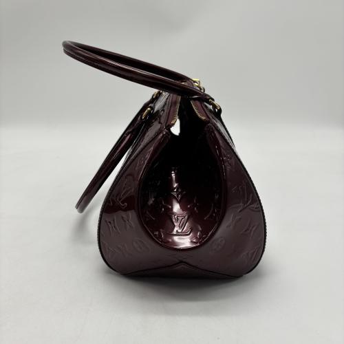 Louis Vuitton Burgundy Amarante Patent Monogram Vernis Leather Sherwood Bag photo 6