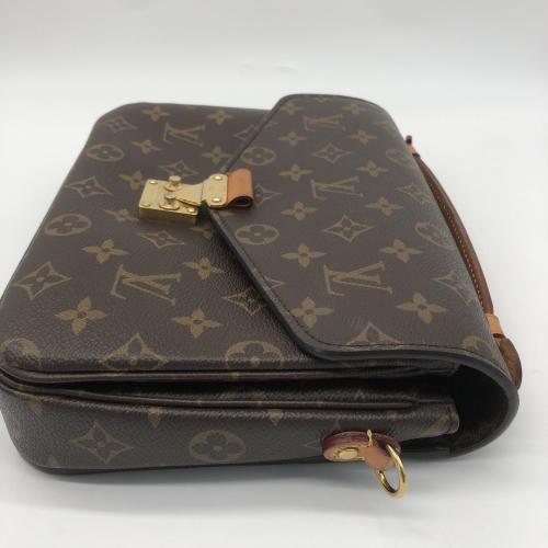 Louis Vuitton Monogram Pochette Metis Handbag photo 8