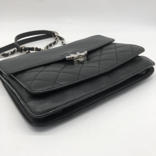 Chanel Black Quilted Leather CC Box Flap Bag photo 3