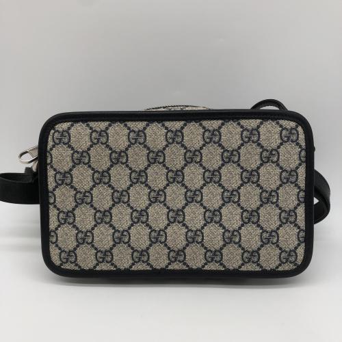 Gucci GG Supreme Crossbody Bag photo 2