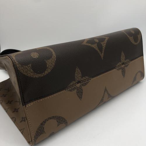 Louis Vuitton Monogram Onthego Shoulder Bag photo 3