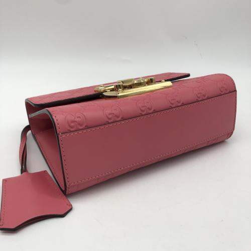 Gucci Pink Leather Padlock Shoulder Bag photo 3
