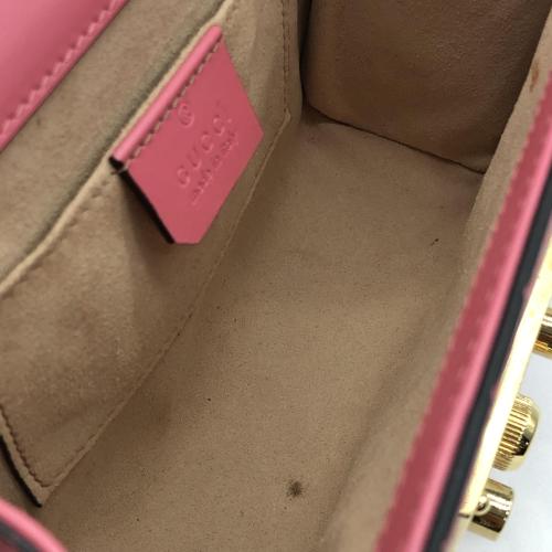 Gucci Pink Leather Padlock Shoulder Bag photo 4