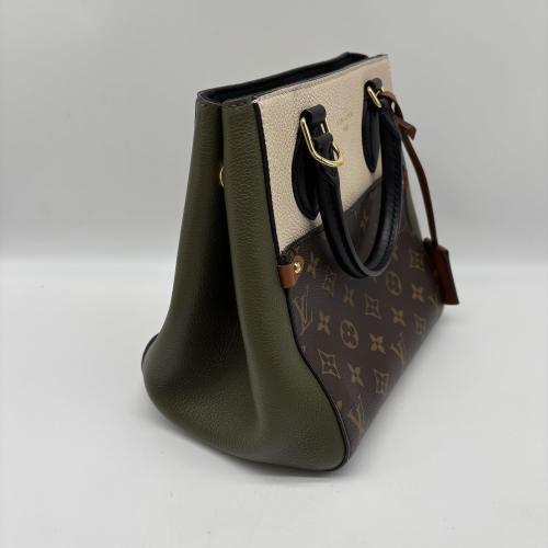 Louis Vuitton Monogram Fold Tote Pm With Leather Accents photo 5