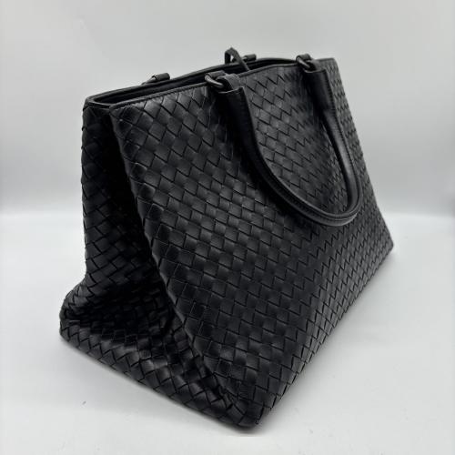 Bottega Veneta Intrecciato Leather Tote Bag photo 7