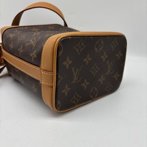 Louis Vuitton Monogram Milk Box Shoulder Bag photo 3