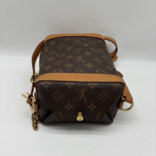 Louis Vuitton Monogram Milk Box Shoulder Bag photo 5