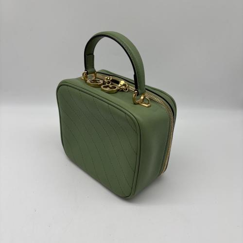 Gucci Matelasse Calfskin Top Handle Handbag photo 7