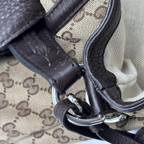 Gucci Brown Gg Canvas Horsebit Shoulder Bag photo 8
