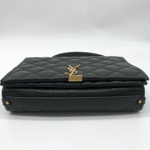 Yves Saint Laurent Quilted Leather Chain Shoulder Bag photo 5