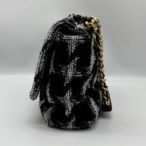 Chanel Black And White Tweed Flap Bag photo 7