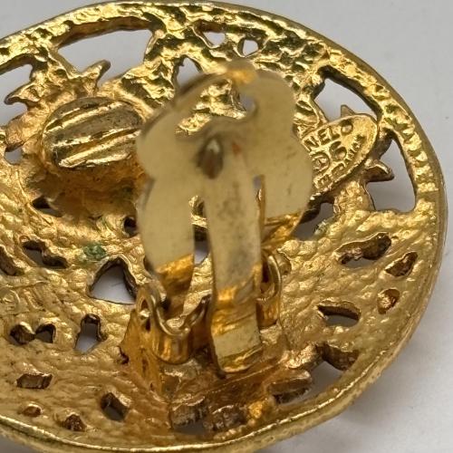 Chanel Circular Damask Floral Gold-plated Earrings photo 8