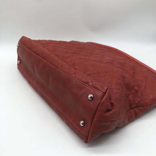 Chanel French Riviera Hobo Bag Red photo 4