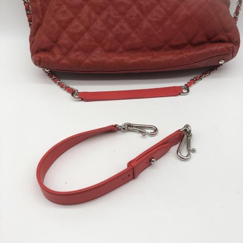 Chanel French Riviera Hobo Bag Red photo 5