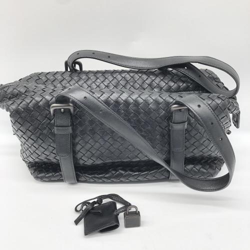 Bottega Veneta Intrecciato Leather Shoulder Bag photo 2
