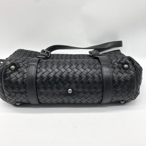 Bottega Veneta Intrecciato Leather Shoulder Bag photo 5