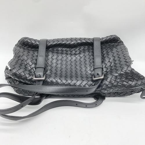 Bottega Veneta Intrecciato Leather Shoulder Bag photo 6