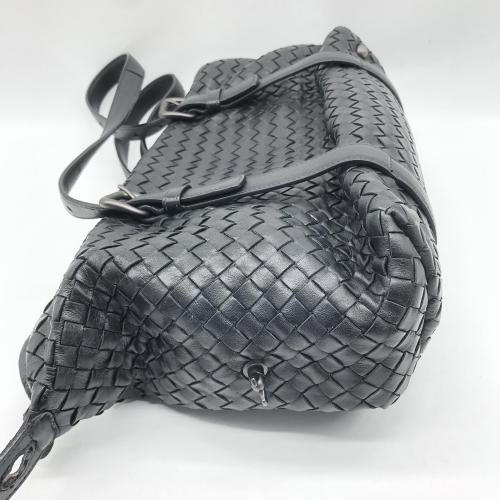 Bottega Veneta Intrecciato Leather Shoulder Bag photo 8