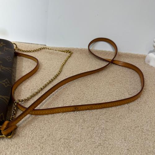 Louis Vuitton Monogram Favorite Shoulder Bag photo 7