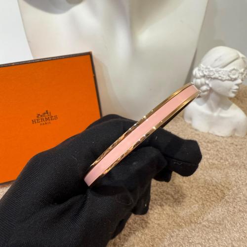 Hermès Pink Enamel Uni Bangle Bracelet photo 2