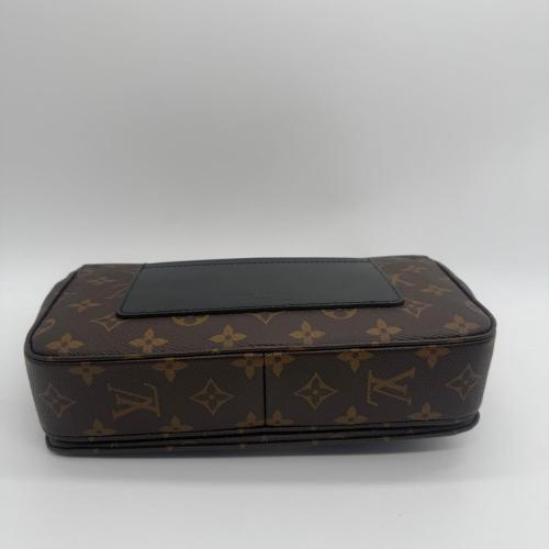 Louis Vuitton Marceau Monogram Canvas photo 4