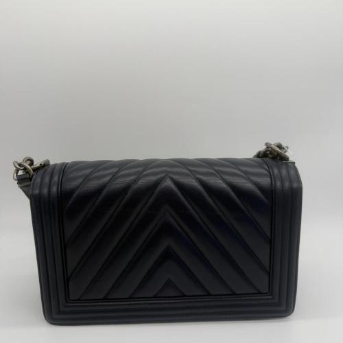 Chanel Boy Flap Bag Chevron Lambskin Shoulder Bag photo 2