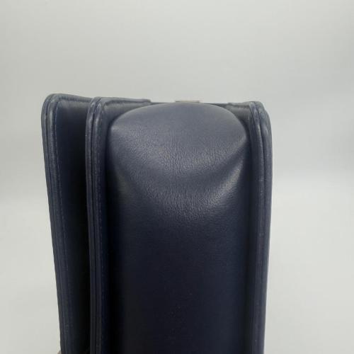 Chanel Boy Flap Bag Chevron Lambskin Shoulder Bag photo 4