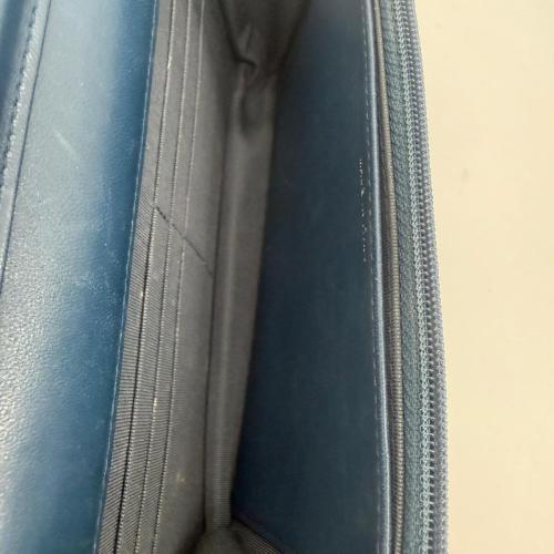 Chanel Quilted Lambskin Wallet on Chain Crossbody Bag photo 8