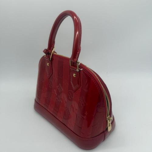 Louis Vuitton Red Vernis Alma BB photo 6