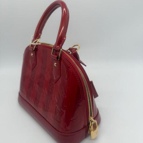 Louis Vuitton Red Vernis Alma BB photo 8