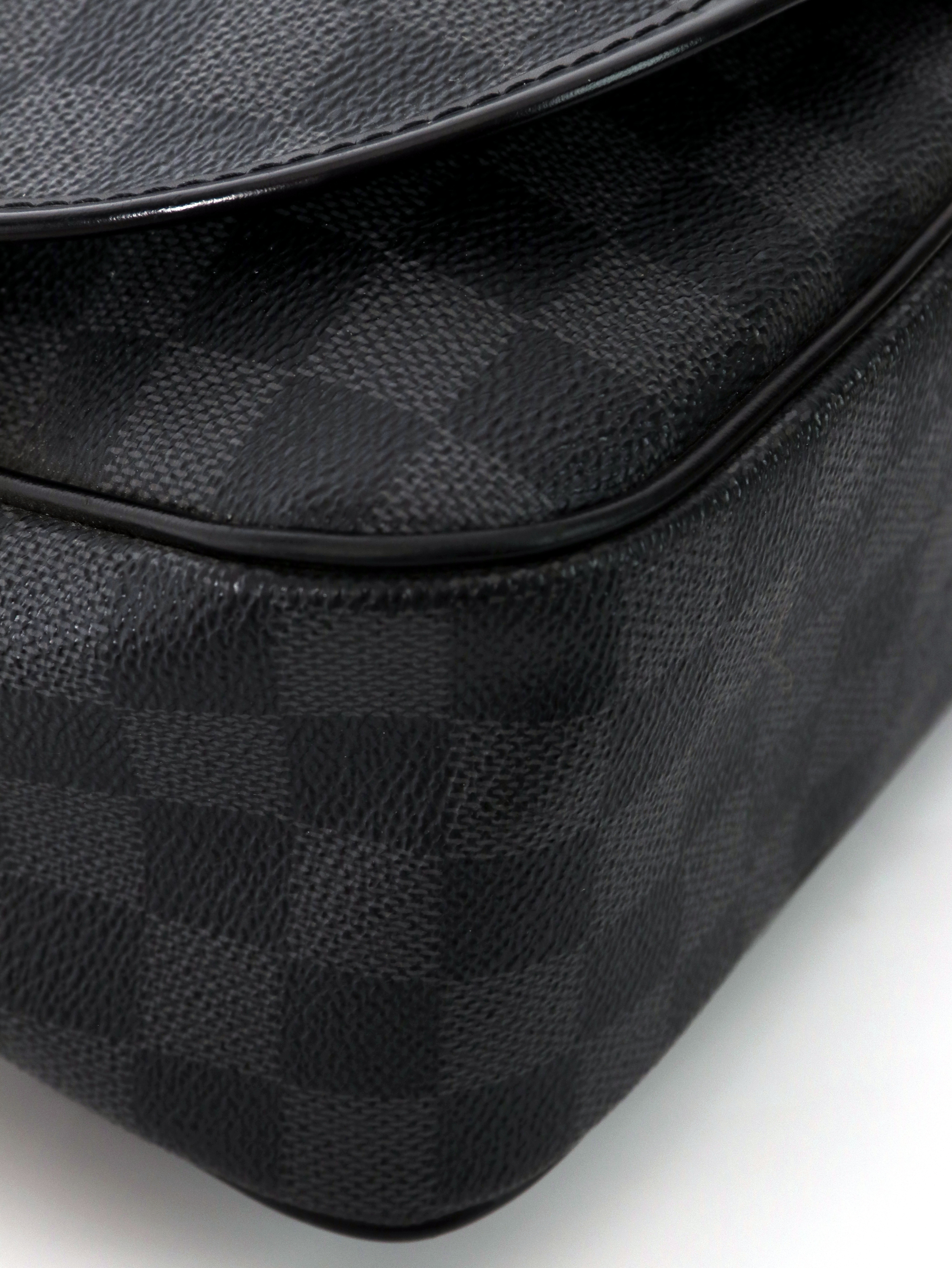 Louis Vuitton  photo 6